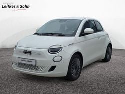 Weiß Neu 2025 Fiat 500e Kleinwagen | 23.980 € (Guter Preis)
