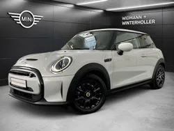 Silber Gebraucht 2022 Mini Cooper SE Classic Kleinwagen | 18.780 € (Fairer Preis)