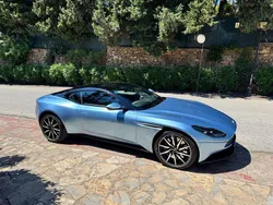 Blau Gebraucht 2020 Aston Martin DB11 | 139.000 €