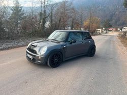 Grau Gebraucht 2004 Mini Cooper S Coupé Coupé | 7.800 €