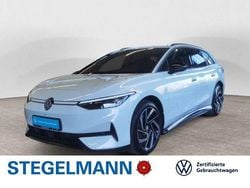 Gletscherweiß metallic Gebraucht 2024 VW ID.7 Pro Kombi | 46.590 € (Fairer Preis)