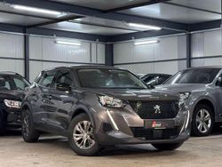 Grau Gebraucht 2023 Peugeot 2008 Active SUV | 14.890 € (Fairer Preis)