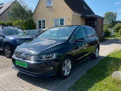 Schwarz Gebraucht 2017 VW Golf Sportsvan Highline Van / Kleinbus | 13.999 € (Fairer Preis)