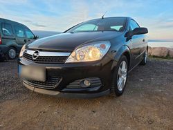 Schwarz Gebraucht 2008 Opel Astra Cabriolet Cabrio | 4.400 €