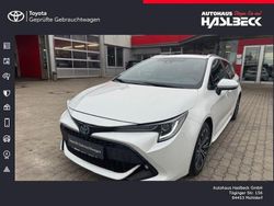 Pearl white metallic Gebraucht 2022 Toyota Corolla Team Kombi | 23.880 € (Fairer Preis)