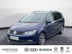 Blau Gebraucht 2021 VW Sharan Highline Van / Kleinbus | 33.450 € (Etwas zu teuer)