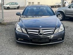 Grau Gebraucht 2009 Mercedes E350 Coupé | 5.990 € (Guter Preis)