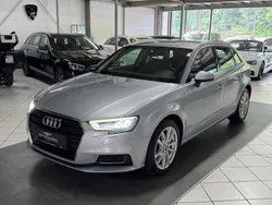 Florettsilber metallic Gebraucht 2016 Audi A3 Sportback Design Limousine | 17.990 € (Fairer Preis)