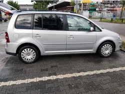 Silber Gebraucht 2007 VW Touran Van / Kleinbus | 2.400 € (Fairer Preis)