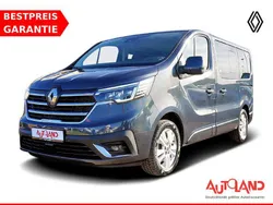 Grau Gebraucht 2022 Renault Trafic Van | 32.950 € (Guter Preis)