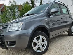 Grau Gebraucht 2014 Fiat Panda Kleinwagen | 8.800 € (Teuer)