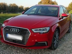 Rot Gebraucht 2020 Audi A3 Sportback e-tron Comfort Kleinwagen | 19.499 € (Guter Preis)