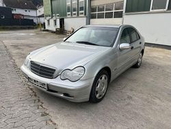 Silber Gebraucht 2000 Mercedes C200 Classic Limousine | 2.799 € (Fairer Preis)