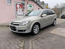 Pannacotta m2 Gebraucht 2004 Opel Astra Cosmo Kombi | 2.590 €