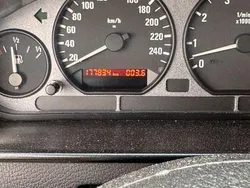 Blau Gebraucht 1999 BMW 323 Compact Performance Kleinwagen | 6.000 € (Fairer Preis)
