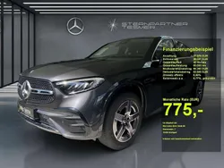 Grau Gebraucht 2024 Mercedes GLC300e AMG Limousine | 71.700 € (Teuer)