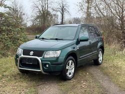 Grün Gebraucht 2006 Suzuki Grand Vitara SUV | 2.350 € (Guter Preis)