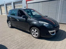 Schwarz Gebraucht 2009 Renault Scénic III Dynamique Van / Kleinbus | 2.950 € (Guter Preis)