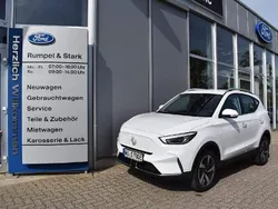Weiß Gebraucht 2022 MG ZS Comfort Limousine | 27.990 €
