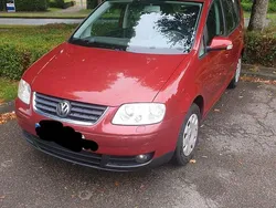 Rot Gebraucht 2005 VW Touran Van / Kleinbus | 1.997 € (Guter Preis)