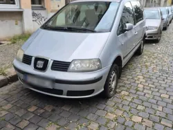 Silber Gebraucht 2005 Seat Alhambra Van / Kleinbus | 1.200 € (Superpreis)