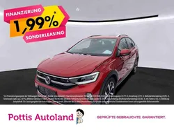 Rot Gebraucht 2022 VW Taigo Style SUV | 21.777 € (Guter Preis)