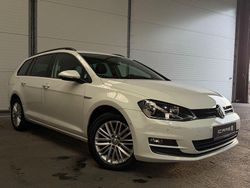Weiß Gebraucht 2014 VW Golf VII Cup Kombi | 7.980 € (Fairer Preis)