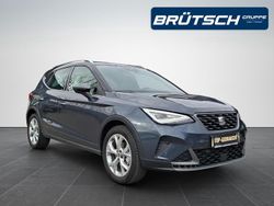 "magnetic tech" metallic Gebraucht 2023 Seat Arona FR SUV | 20.580 € (Fairer Preis)
