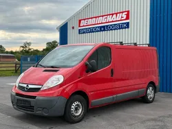 Rot Gebraucht 2013 Opel Vivaro Van | 7.300 € (Guter Preis)