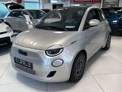 Giorgio armani glossy greige Neu 2025 Fiat 500e S Kleinwagen | 37.890 €