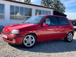 Rot Gebraucht 1991 Renault Clio Kleinwagen | 12.990 €