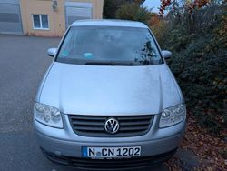 Silber Gebraucht 2003 VW Touran Basis Van / Kleinbus | 1.300 € (Guter Preis)