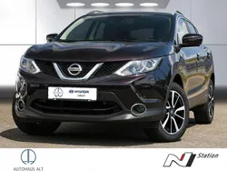 Braun Gebraucht 2016 Nissan Qashqai Tekna SUV | 14.590 € (Etwas zu teuer)