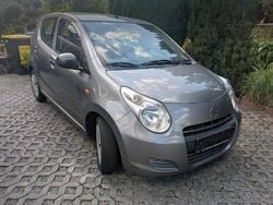 Grau Gebraucht 2013 Suzuki Alto Basic Kleinwagen | 2.222 € (Fairer Preis)