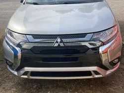 Silber Gebraucht 2020 Mitsubishi Outlander P-HEV Basis SUV | 16.490 € (Guter Preis)