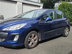 Blau Gebraucht 2013 Peugeot 308 Limousine | 2.300 € (Superpreis)
