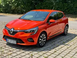 Orange Gebraucht 2020 Renault Clio V Intens Limousine | 14.200 € (Etwas zu teuer)