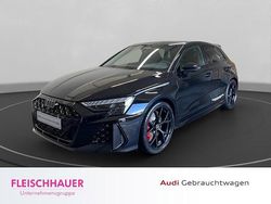 Mythosschwarz metallic Gebraucht 2026 Audi RS3 Sportback Ambiente Kleinwagen | 64.880 € (Superpreis)