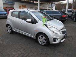Silber Gebraucht 2011 Chevrolet Spark LT Kleinwagen | 3.850 € (Fairer Preis)