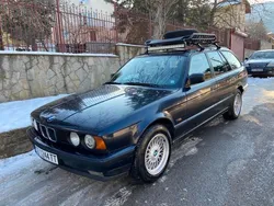 Blau Gebraucht 1993 BMW 528 Performance Kombi | 9.500 €