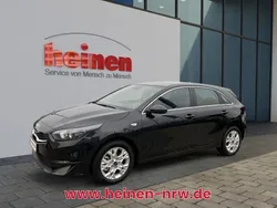 Schwarz Neu 2025 Kia Ceed Comfort Limousine | 25.680 € (Fairer Preis)