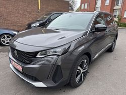 Grau Gebraucht 2021 Peugeot 5008 GT-line Van / Kleinbus | 15.490 € (Fairer Preis)