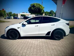 Weiß Gebraucht 2022 Tesla Model Y Long Range SUV | 32.490 € (Superpreis)