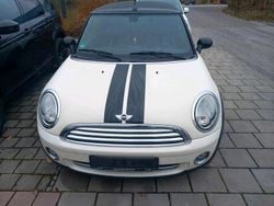 Weiß Gebraucht 2009 Mini Cooper Cabriolet Cabrio | 2.900 € (Superpreis)