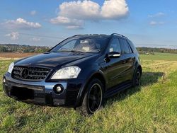 Blau Gebraucht 2007 Mercedes ML420 AMG SUV | 22.000 €