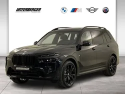 Saphirschwarz metallic Gebraucht 2024 BMW X7 M Sport SUV | 104.990 € (Superpreis)