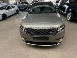 Grau Gebraucht 2017 Land Rover Range Rover Velar First Edition SUV | 35.000 € (Fairer Preis)