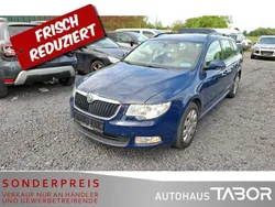Pacificblau Gebraucht 2012 Skoda Superb Active Kombi | 5.585 € (Superpreis)