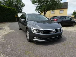 Grau Gebraucht 2015 VW Passat Comfortline Limousine | 8.999 € (Etwas zu teuer)