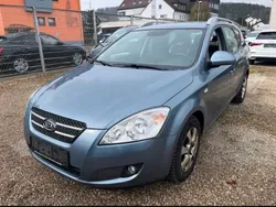 Grau Gebraucht 2008 Kia Ceed EX Kombi | 990 € (Superpreis)